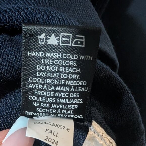 Good Man Brand | Modern Slim Fit Merino Wool Sweater In Navy - Picture 10 of 10